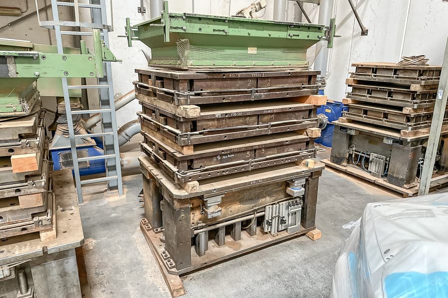Werkzeugsatz für hydraulische Pressmaschinen